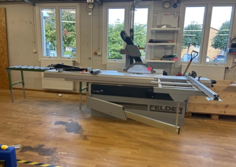 Disposal of carpentry machinery and equipment
