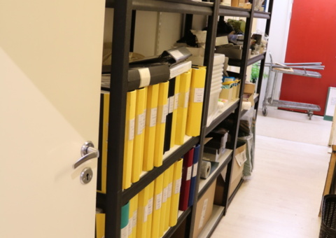 Storage shelves 7 sections