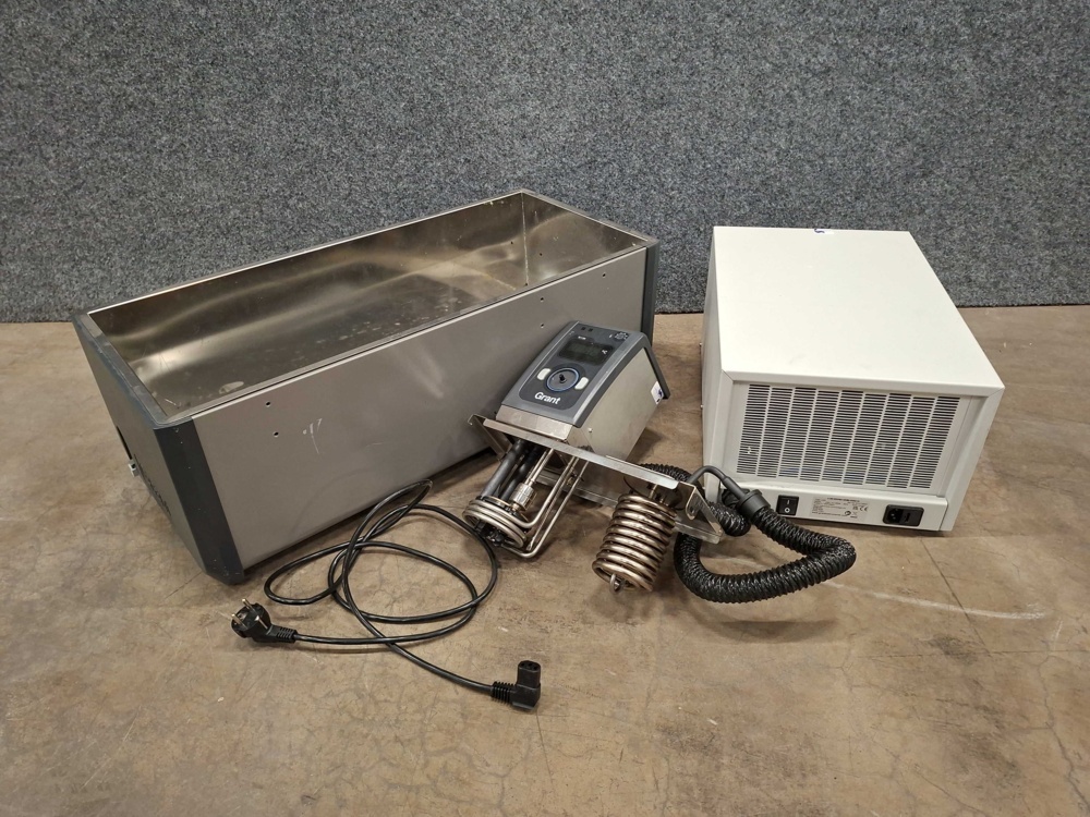 1587532-2 Circulating water bath Grant