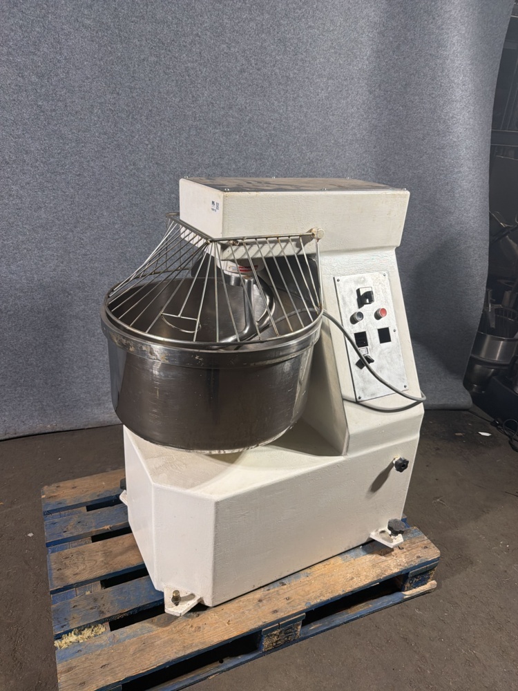 1566152-1 Dough mixer with mixing bowl and dough hook