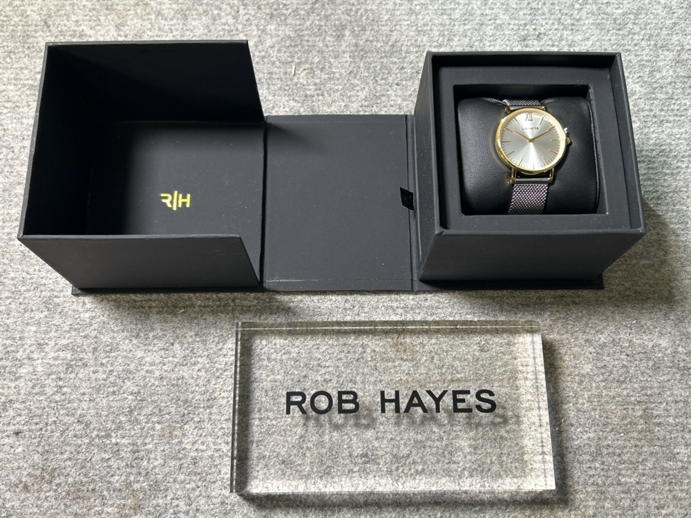 1590017-1 Armbandsur - Rob Hayes 33 mm (silver/guld) 3st