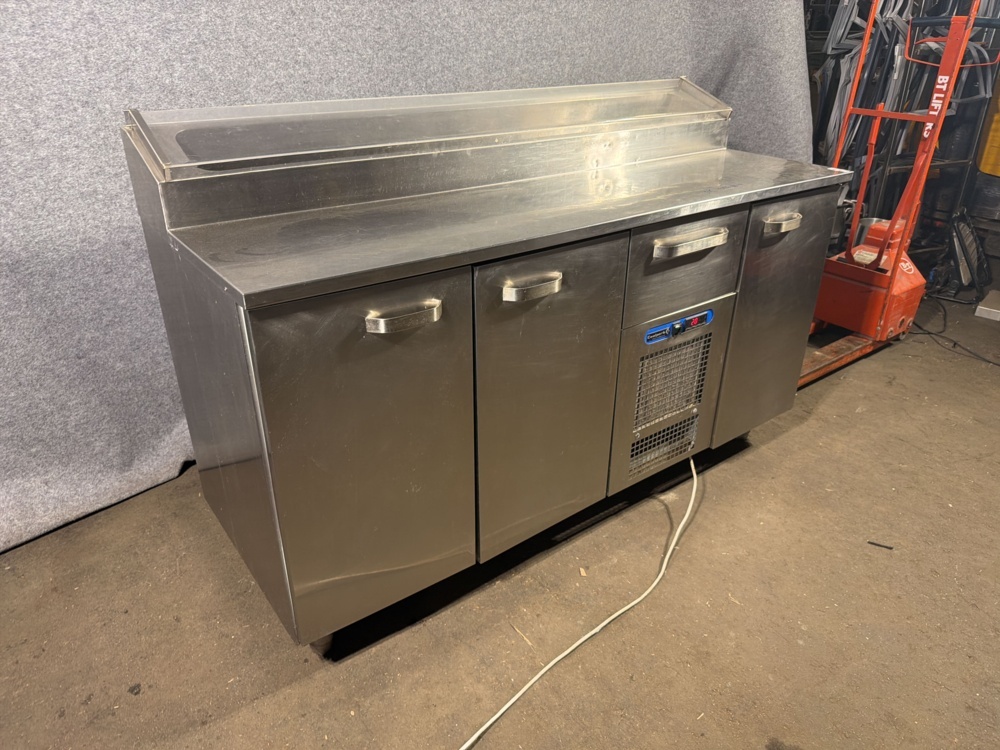 1566161-2 Cooling bench with cooling trough – Coolpart / Restmec KLE 1631