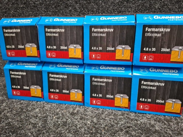 1589962-2 2000 st Farmarskruv 4.8x35mm, Gunnebo
