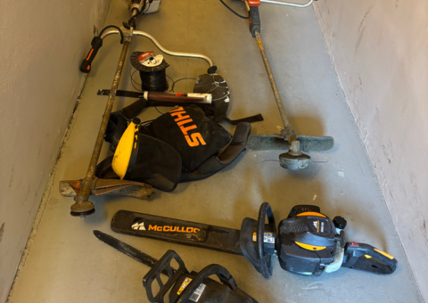 Samling med diverse grönytemaskiner - Husqvarna, Stihl & McCulloch