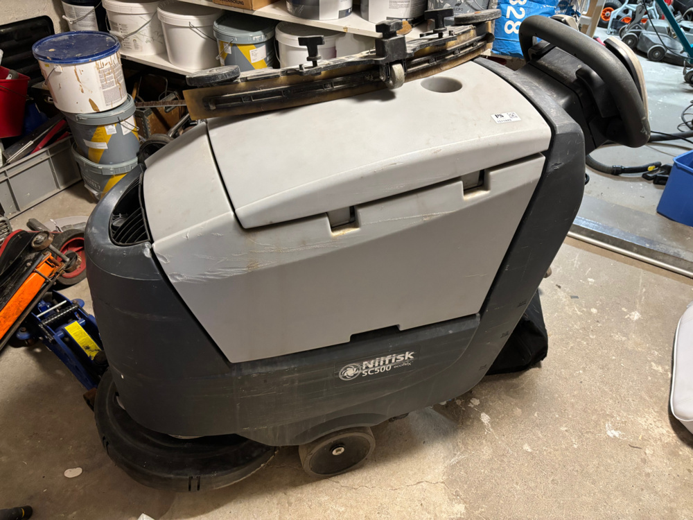 1511449-1 Skurmaskin med tillbehör - Nilfisk SC500 Ecoflex