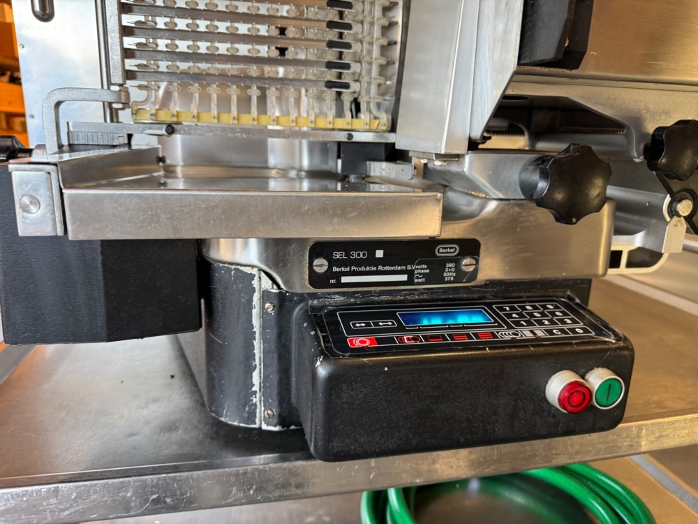 1406107-2 Berkel cutting machine