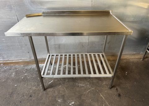 Dishwasher loading bench
