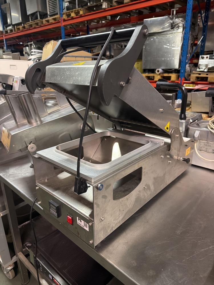 1566126-1 Heat Sealing Machine with Mold