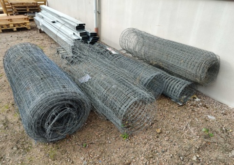 Game fence/twisted mesh