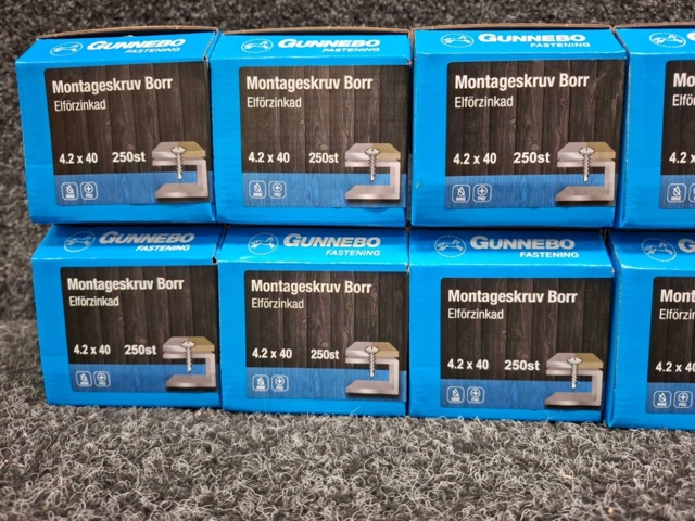 1590066-2 3000 st Montageskruv 4.2x32 & 4.2x40mm, Gunnebo