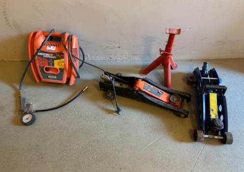 Kompressor, garagedomkrafter och pallbock - Nuair Revolution Air Mini