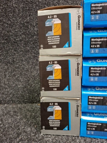 1590070-2 2300 st Montageskruv 4.2x16, 4.2x25 & 4.2x85mm, Gunnebo