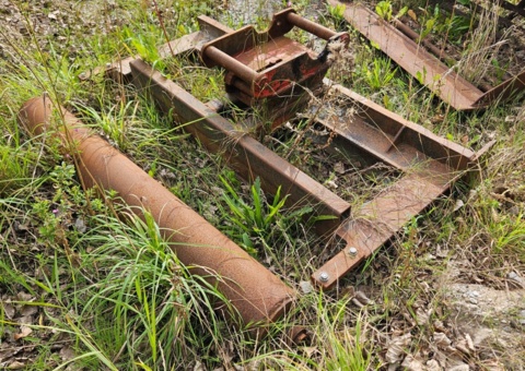 Leveling beam with roller - repair item