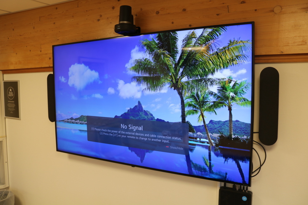 1515247-3 Large Conference Room