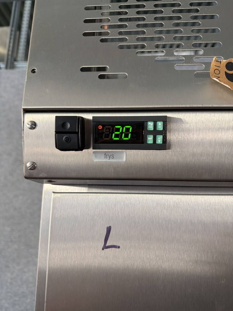 1590149-2 Lot of commercial kitchen equipment – freezer, oven, plate trolley and dishwasher