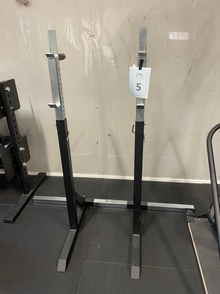 1590205-1 Safety Squat Bar