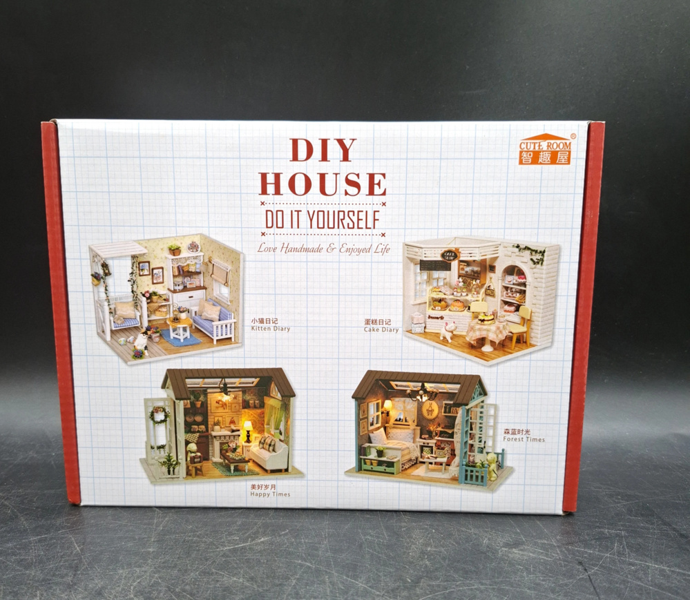 1588677-2 Miniature and puzzle lot, 5 pcs - Cute Room, LOZ and EscapeWelt