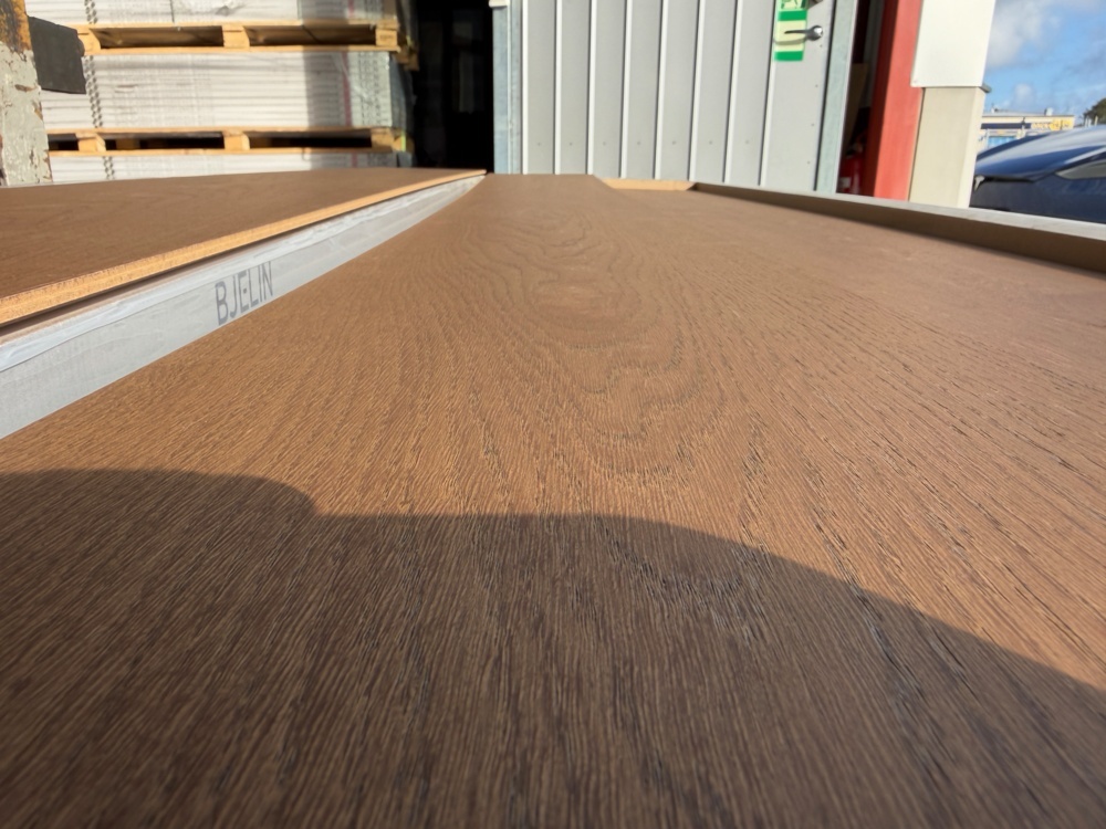 1590165-1 Hardened Oak Dark Brown, 184sqm, click flooring 5G, XXL, 1-strip