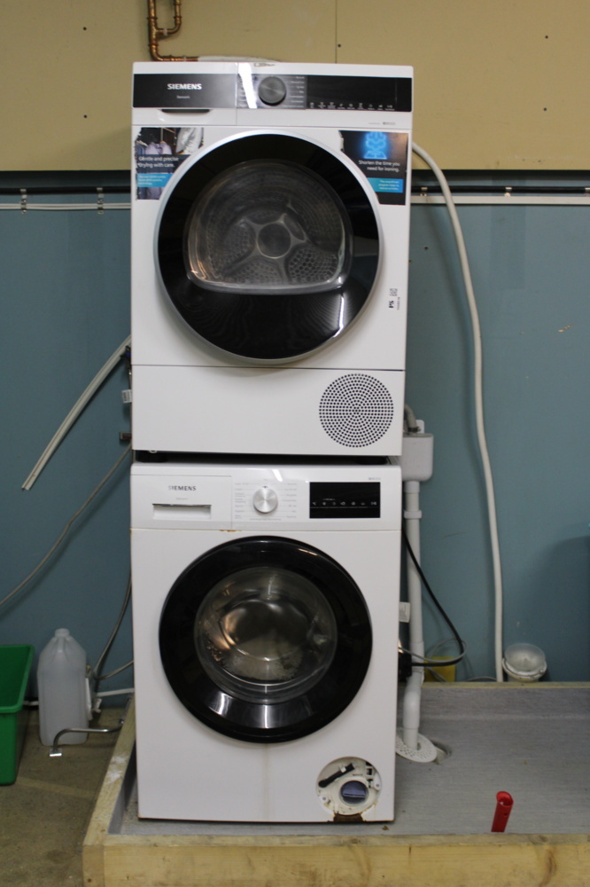 1558618-1 Tvättpelare Siemens iQ300/iQ500