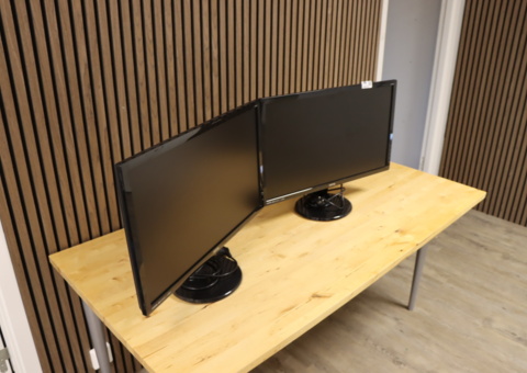 2 st datorskärmar 27-tum Benq