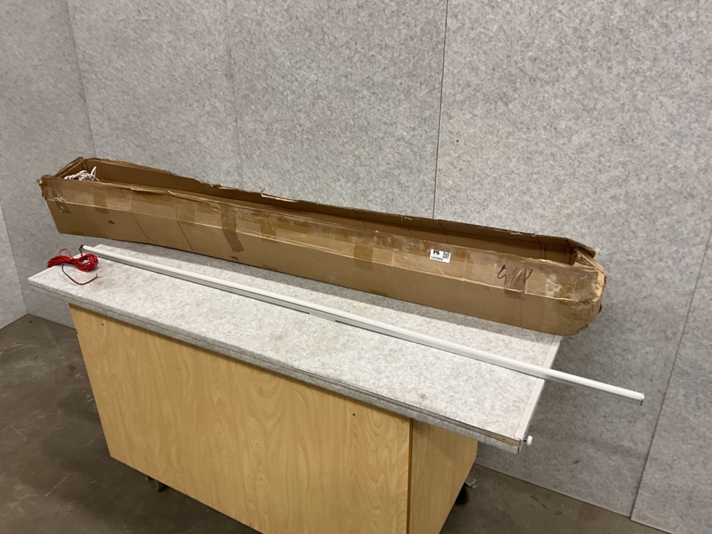1473959-1 8 pcs. lighting rails "Led"