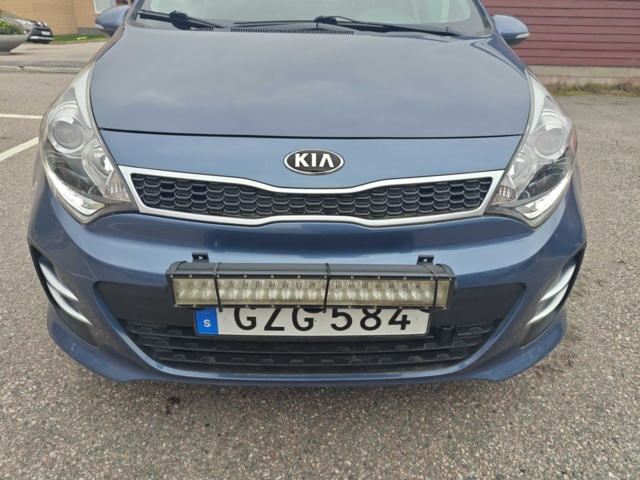 1484585-18 Kia Rio 1.2 CVVT -2015