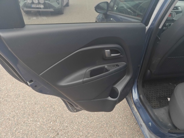 1484585-51 Kia Rio 1.2 CVVT -2015