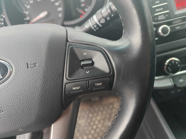 1484585-66 Kia Rio 1.2 CVVT -2015