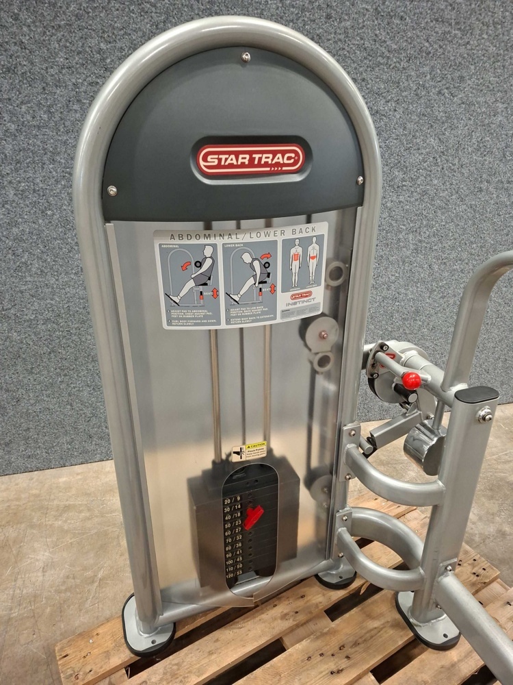 1591054-2 Abdominal/back machine, Star Trac