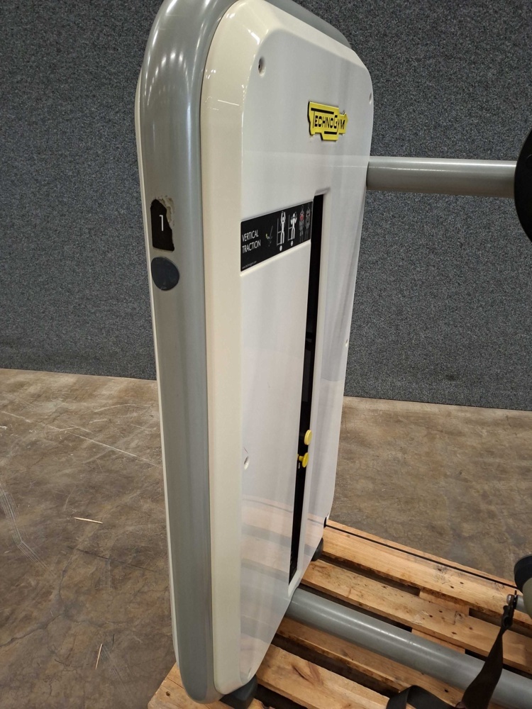 1591029-2 Lat pull-up machine, Technogym MB252C0