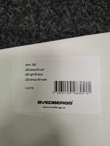 1591141-11 LED-Lampa Svedbergs 50 svart matt
