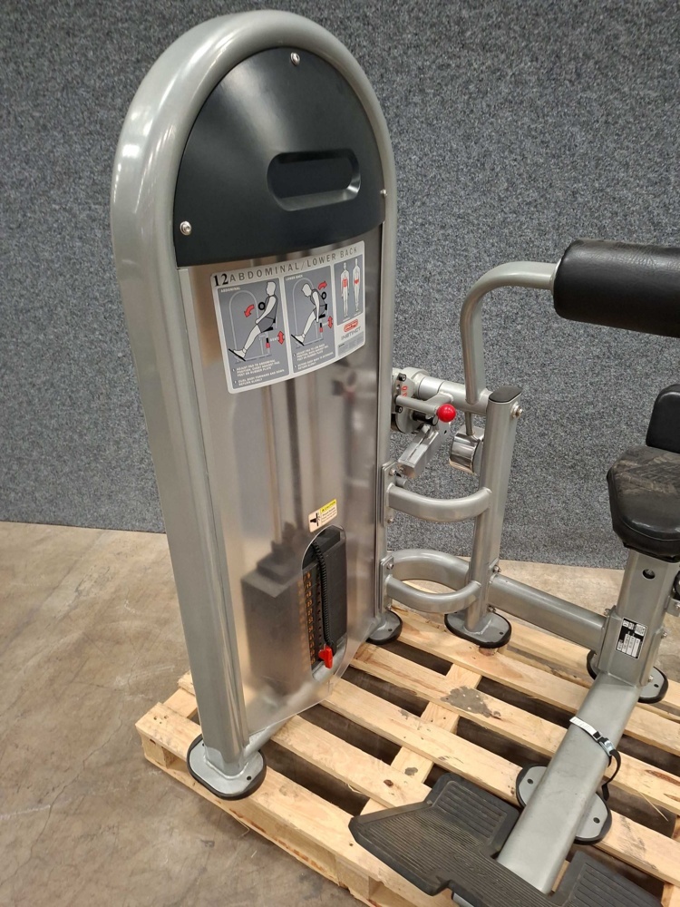 1591043-2 Abdominal/back machine, Star Trac