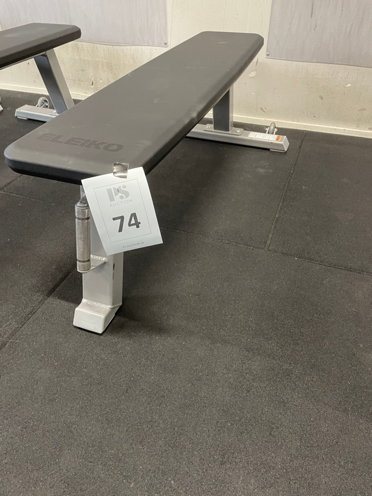 1590274-1 Flat Bench Gold