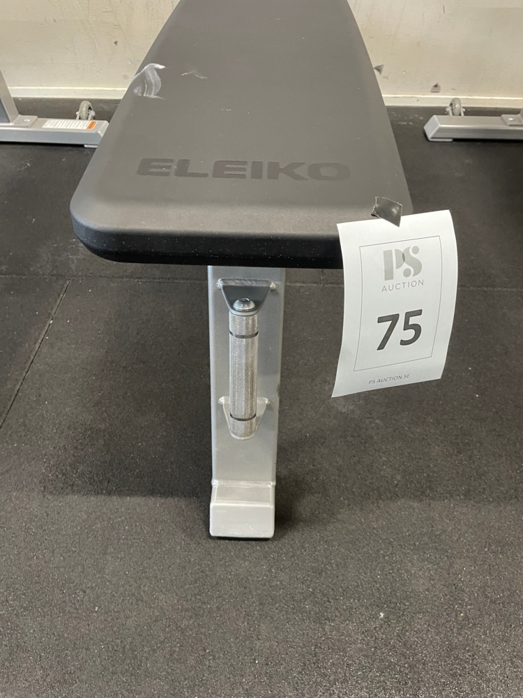 1590275-2 Flat Bench Gold