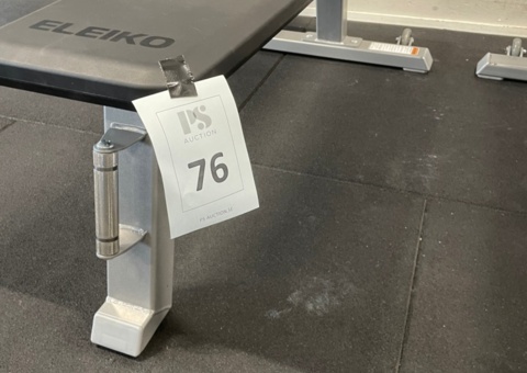 Flat Bench Gold