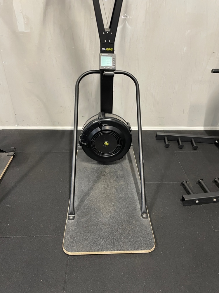 1590327-2 Concept2 Skierg - freestanding incl. floor stand