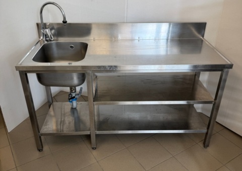 Sink with faucet, raised back edge, double bottom shelves, ball valve
