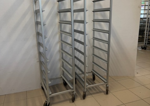 2 tray trolleys for lunch trays 33x43 cm
