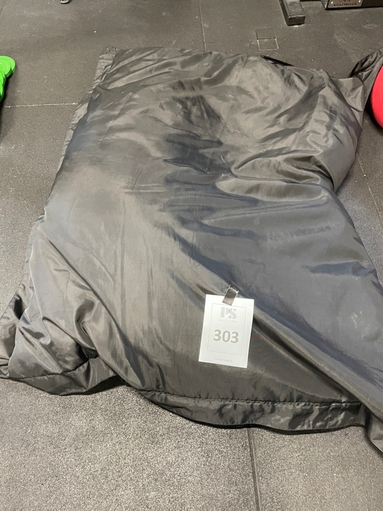 1590303-1 Training bag
