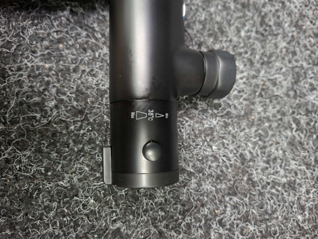 1590957-8 Badkarsblandare Svedbergs Spika 150CC, Mattsvart