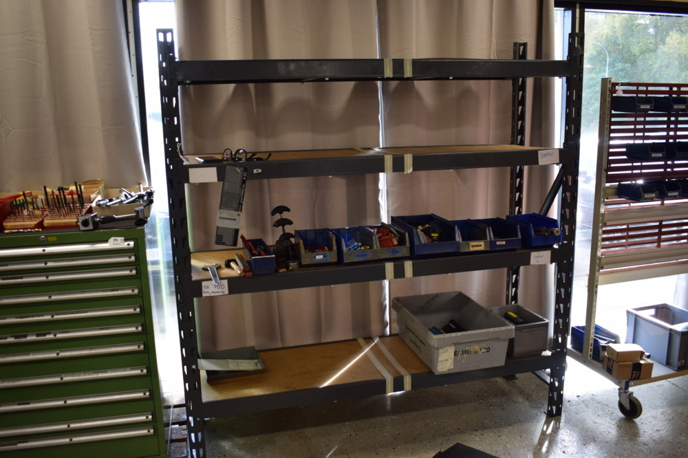 1452826-1 Steel workshop shelf with contents
