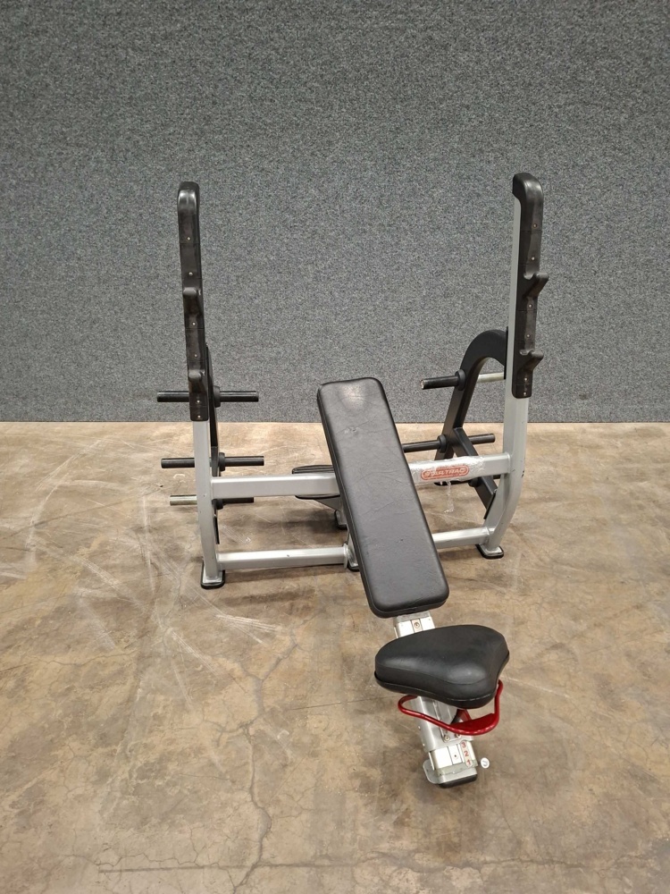 1591053-2 Incline bench press stand, Star Trac
