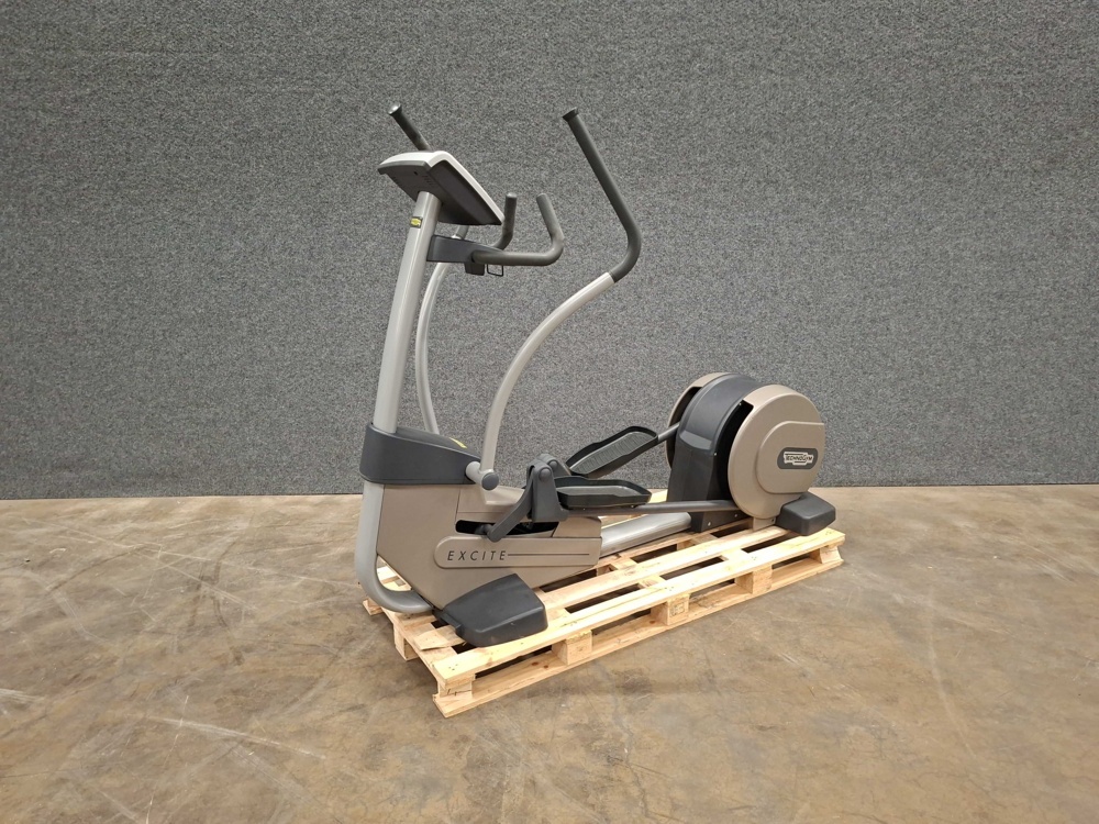 1591499-1 Crosstrainer, TechnoGym Excite 500 SP