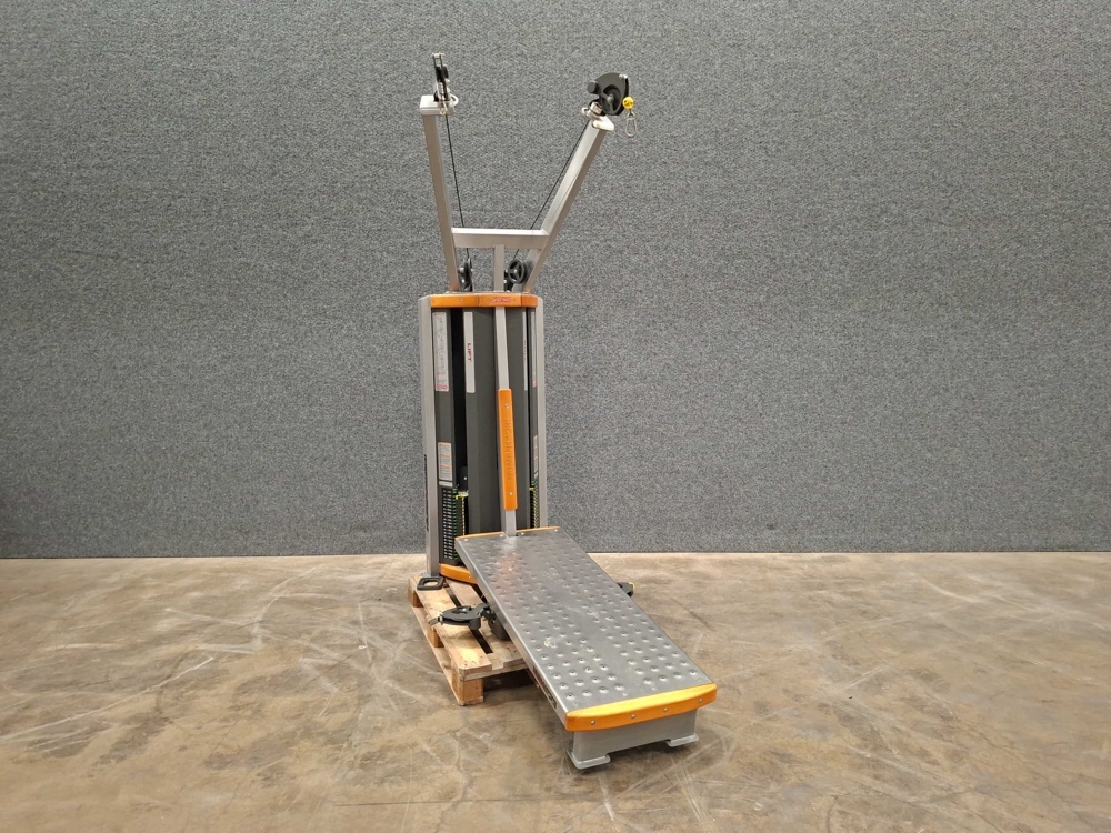 1591502-1 Pull Lift Star Trac Human Sport