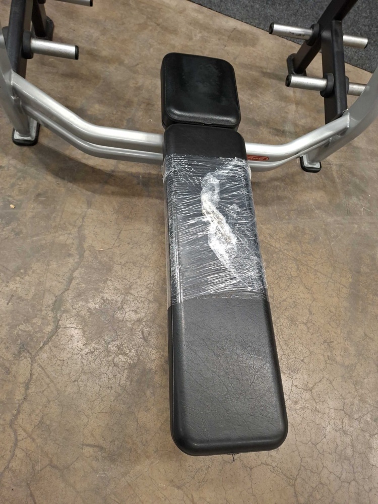 1591503-2 Bench press stand, Star Trac