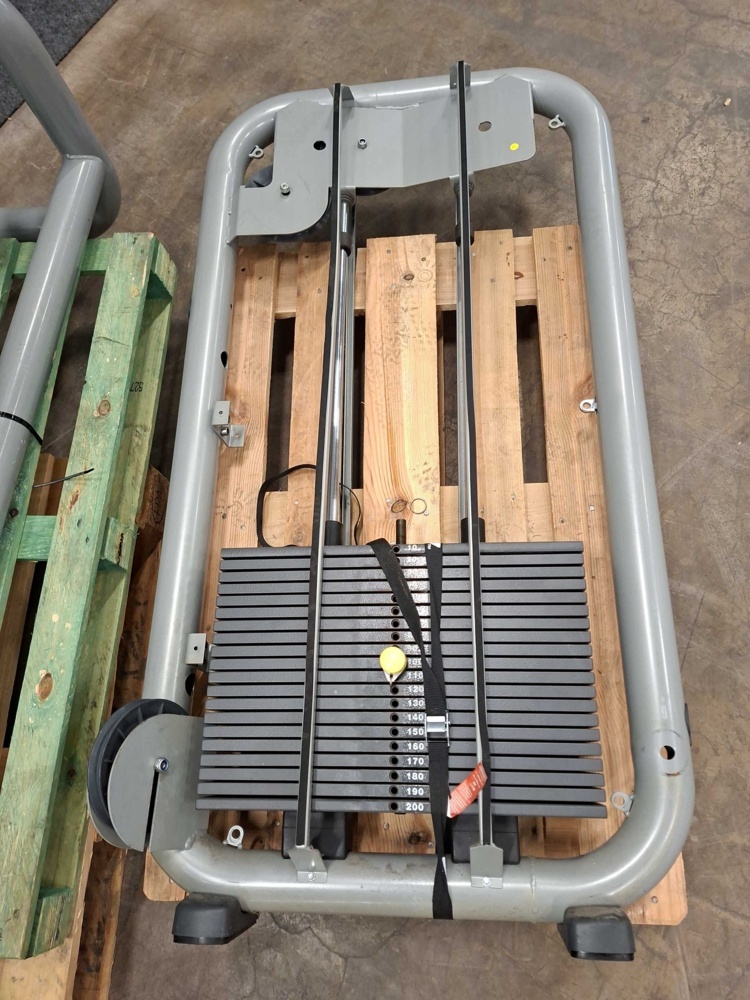 1591504-2 Leg press machine, TechnoGym MB500NO
