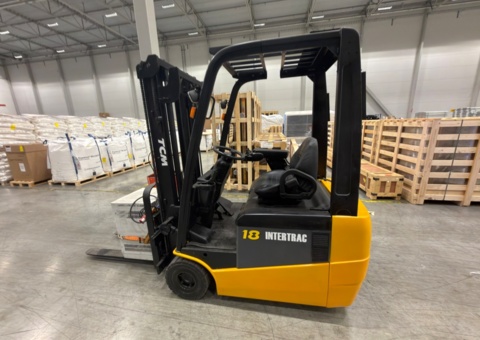 TCM FTB18 Electric Counterbalance Forklift (3-wheel)