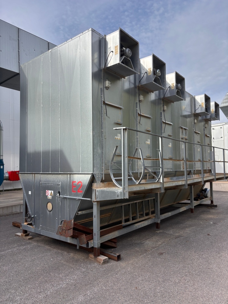 1373288-1 Industriell material-/spånsilo med fläktar och utmatning - E2