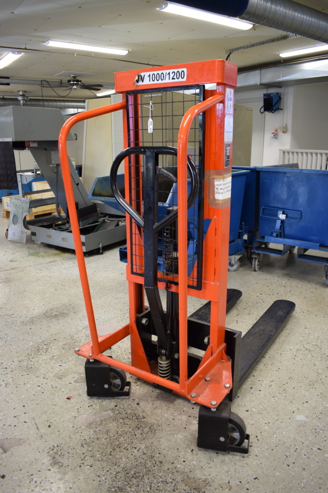 1452847-2 Walking stacker 1000 kg AJ Products