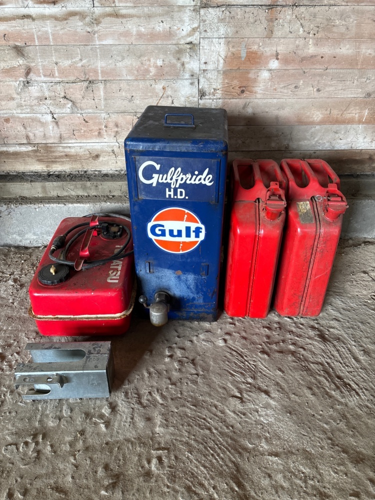 1497744-1 Empty fuel tanks 4 pcs.